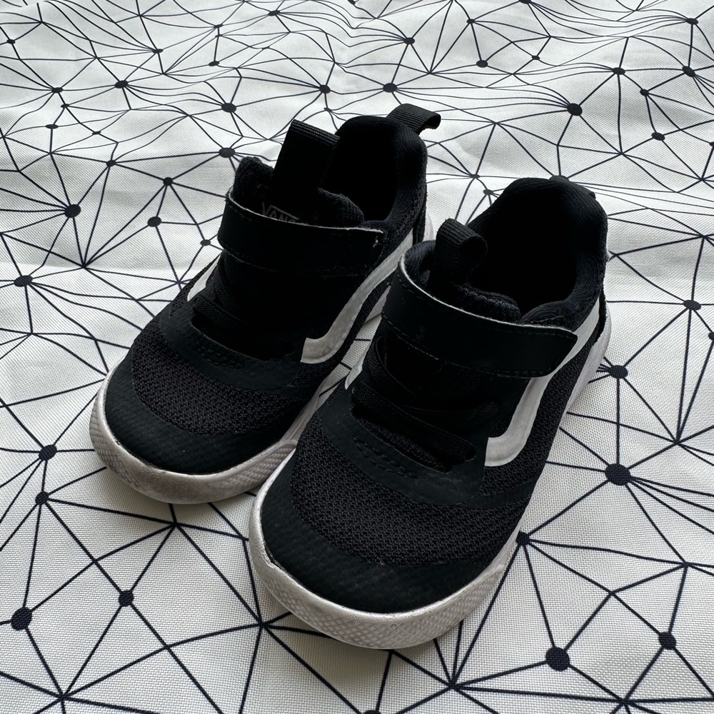 Toddler Vans Ultrarange Size 7.5
